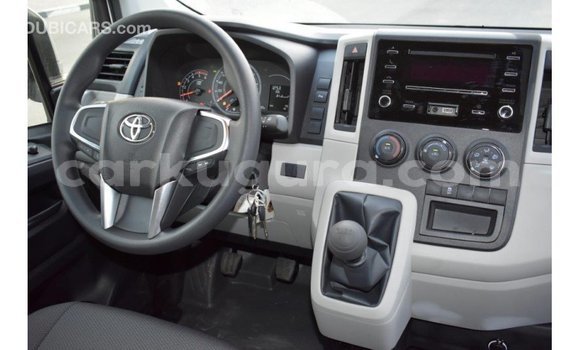 Buy Import Toyota Hiace White Car in Import - Dubai in Bujumbura Buy Import Toyota Hiace White Car in Import - Dubai in Bujumbura