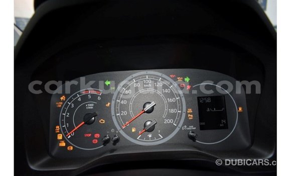 Buy Import Toyota Hiace White Car in Import - Dubai in Bujumbura Buy Import Toyota Hiace White Car in Import - Dubai in Bujumbura