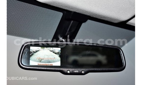 Buy Import Toyota Hiace White Car in Import - Dubai in Bujumbura Buy Import Toyota Hiace White Car in Import - Dubai in Bujumbura