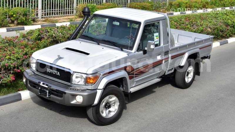 Big with watermark toyota land cruiser bujumbura import dubai 3619