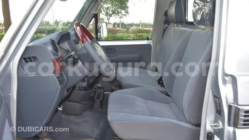 Big with watermark toyota land cruiser bujumbura import dubai 3619