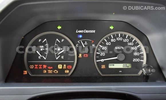 Buy Import Toyota Land Cruiser Other Car in Import - Dubai in Bujumbura Buy Import Toyota Land Cruiser Other Car in Import - Dubai in Bujumbura