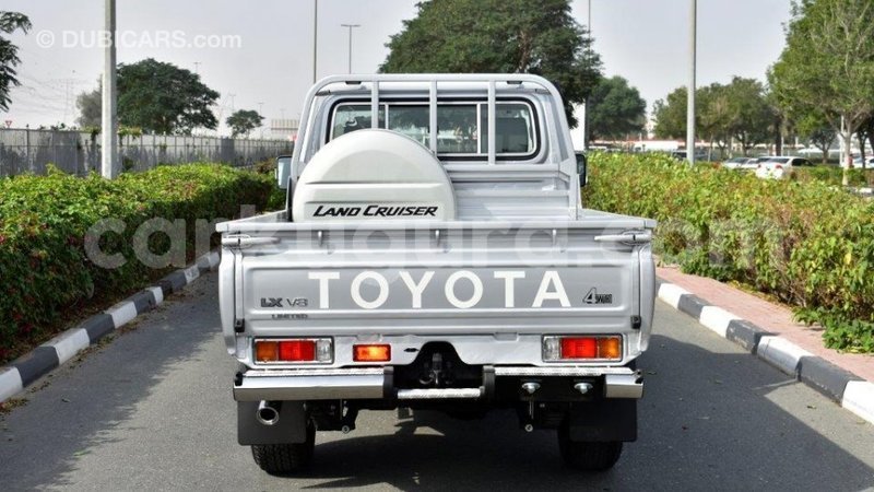 Big with watermark toyota land cruiser bujumbura import dubai 3619