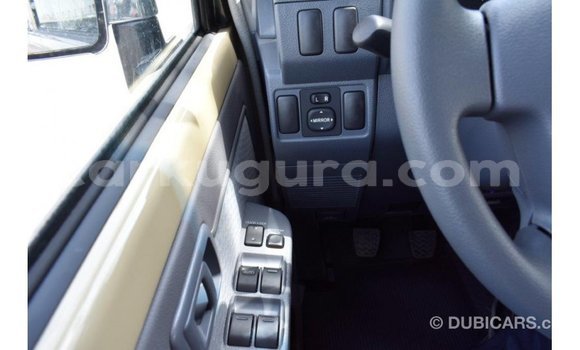 Buy Import Toyota Land Cruiser Beige Car in Import - Dubai in Bujumbura Buy Import Toyota Land Cruiser Beige Car in Import - Dubai in Bujumbura