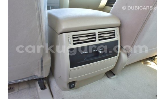 Buy Import Toyota Land Cruiser White Car in Import - Dubai in Bujumbura Buy Import Toyota Land Cruiser White Car in Import - Dubai in Bujumbura