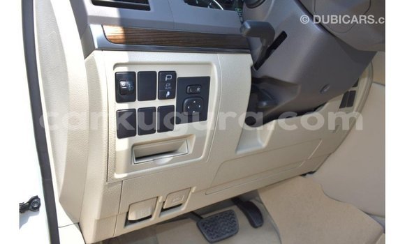 Buy Import Toyota Land Cruiser White Car in Import - Dubai in Bujumbura Buy Import Toyota Land Cruiser White Car in Import - Dubai in Bujumbura