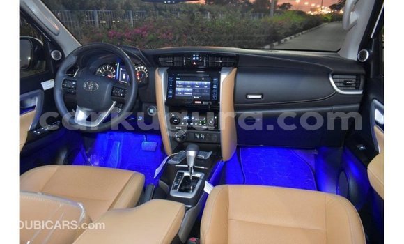 Buy Import Toyota Fortuner White Car in Import - Dubai in Bujumbura Buy Import Toyota Fortuner White Car in Import - Dubai in Bujumbura
