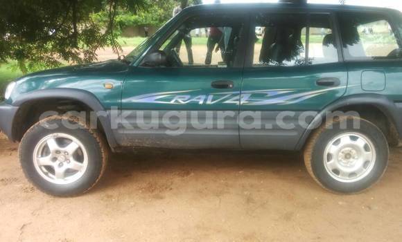 Buy Used Toyota RAV4 Green Car in Town hall in Bujumbura Buy Used Toyota RAV4 Green Car in Town hall in Bujumbura
