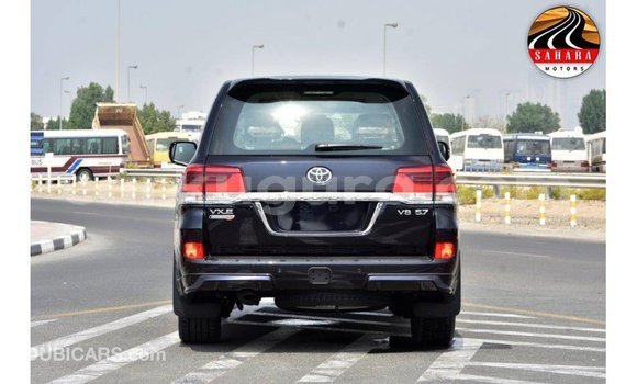 Buy Import Toyota Land Cruiser Black Car in Import - Dubai in Bujumbura Buy Import Toyota Land Cruiser Black Car in Import - Dubai in Bujumbura