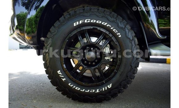 Acheter Import Voiture Toyota Fortuner Noir à Import - Dubai, Bujumbura Acheter Import Voiture Toyota Fortuner Noir à Import - Dubai, Bujumbura