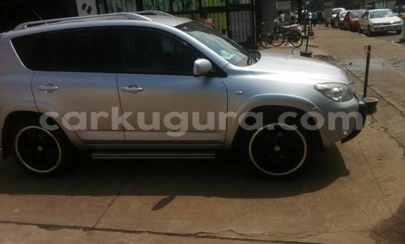 Buy Used Toyota RAV4 Silver Car in Town hall in Bujumbura Buy Used Toyota RAV4 Silver Car in Town hall in Bujumbura