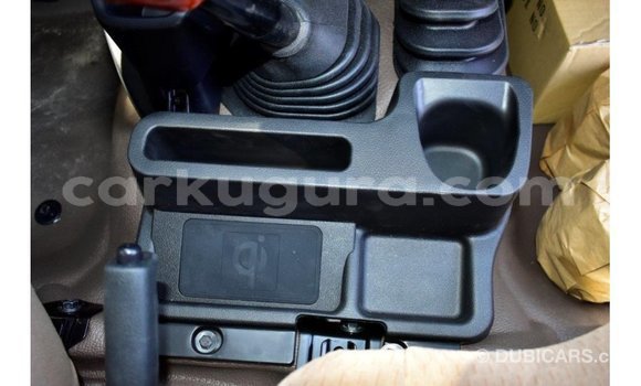 Acheter Import Voiture Toyota Land Cruiser Beige à Import - Dubai, Bujumbura Acheter Import Voiture Toyota Land Cruiser Beige à Import - Dubai, Bujumbura