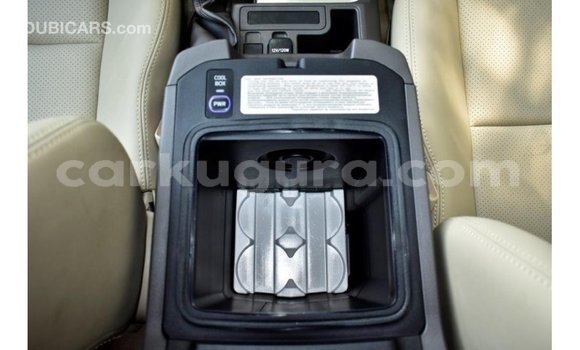 Acheter Import Voiture Toyota Prado Noir à Import - Dubai, Bujumbura Acheter Import Voiture Toyota Prado Noir à Import - Dubai, Bujumbura