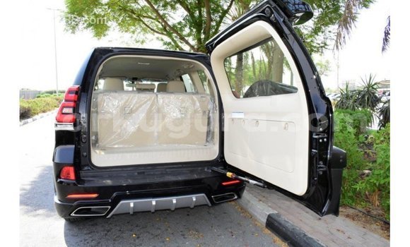 Acheter Import Voiture Toyota Prado Noir à Import - Dubai, Bujumbura Acheter Import Voiture Toyota Prado Noir à Import - Dubai, Bujumbura