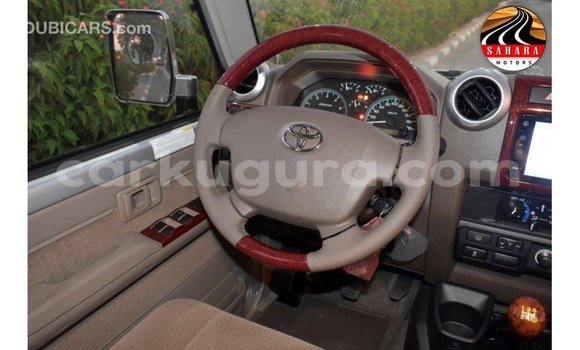 Buy Import Toyota Land Cruiser Other Car in Import - Dubai in Bujumbura Buy Import Toyota Land Cruiser Other Car in Import - Dubai in Bujumbura