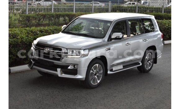 Buy Import Toyota Land Cruiser Other Car in Import - Dubai in Bujumbura Buy Import Toyota Land Cruiser Other Car in Import - Dubai in Bujumbura