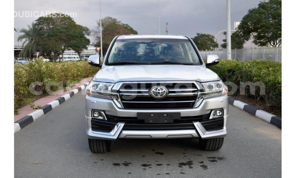 Buy Import Toyota Land Cruiser Other Car in Import - Dubai in Bujumbura Buy Import Toyota Land Cruiser Other Car in Import - Dubai in Bujumbura