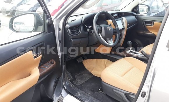 Buy Import Toyota Fortuner Other Car in Import - Dubai in Bujumbura Buy Import Toyota Fortuner Other Car in Import - Dubai in Bujumbura