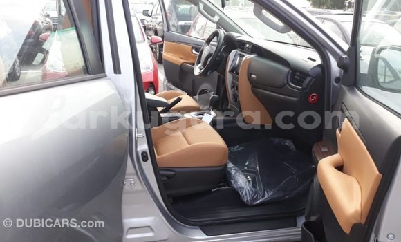 Buy Import Toyota Fortuner Other Car in Import - Dubai in Bujumbura Buy Import Toyota Fortuner Other Car in Import - Dubai in Bujumbura