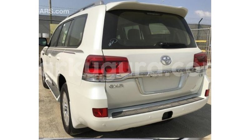 Big with watermark toyota land cruiser bujumbura import dubai 3644