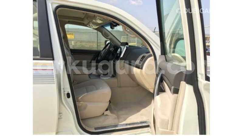 Big with watermark toyota land cruiser bujumbura import dubai 3644