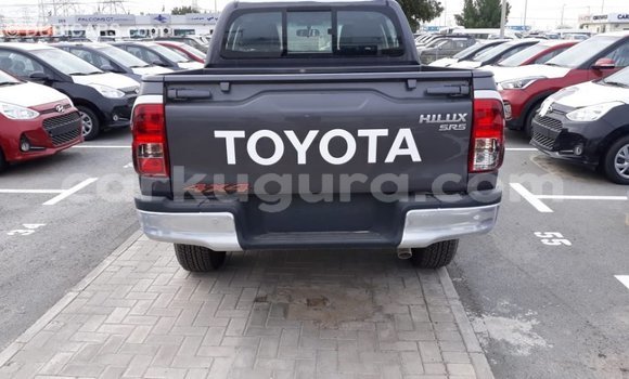 Nunua Imported Toyota Hilux Nyingine Gari ndani ya Import - Dubai nchini Bujumbura Nunua Imported Toyota Hilux Nyingine Gari ndani ya Import - Dubai nchini Bujumbura