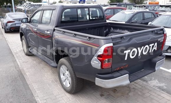 Nunua Imported Toyota Hilux Nyingine Gari ndani ya Import - Dubai nchini Bujumbura Nunua Imported Toyota Hilux Nyingine Gari ndani ya Import - Dubai nchini Bujumbura