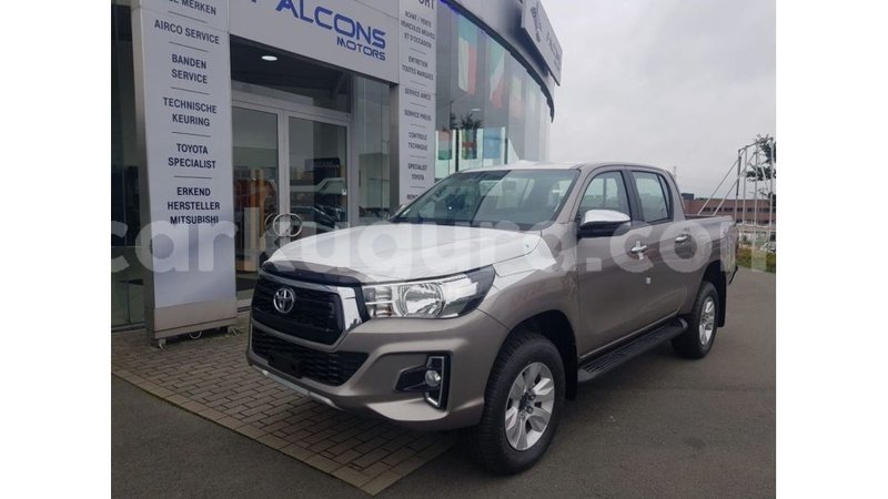 Big with watermark toyota hilux bujumbura import dubai 3653