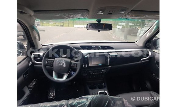 Buy Import Toyota Hilux Other Car in Import - Dubai in Bujumbura Buy Import Toyota Hilux Other Car in Import - Dubai in Bujumbura