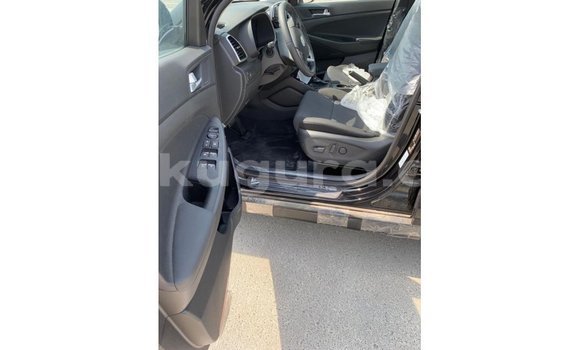 Nunua Imported Hyundai Tucson Nyeusi Gari ndani ya Import - Dubai nchini Bujumbura Nunua Imported Hyundai Tucson Nyeusi Gari ndani ya Import - Dubai nchini Bujumbura