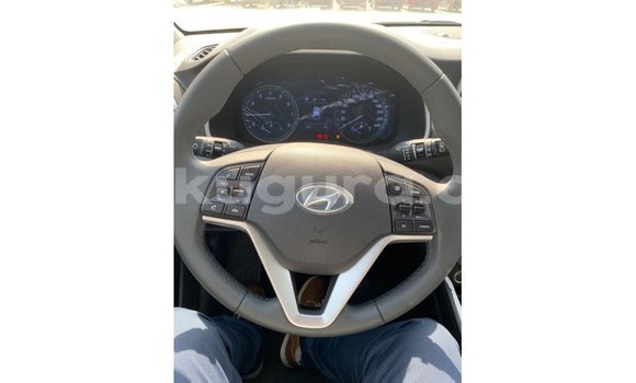 Nunua Imported Hyundai Tucson Nyeusi Gari ndani ya Import - Dubai nchini Bujumbura Nunua Imported Hyundai Tucson Nyeusi Gari ndani ya Import - Dubai nchini Bujumbura