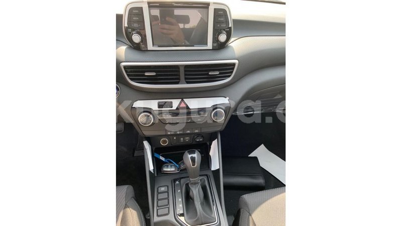 Big with watermark hyundai tucson bujumbura import dubai 3657