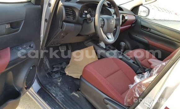 Nunua Imported Toyota Hilux Bluu Gari ndani ya Import - Dubai nchini Bujumbura Nunua Imported Toyota Hilux Bluu Gari ndani ya Import - Dubai nchini Bujumbura