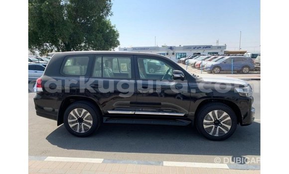 Nunua Imported Toyota Land Cruiser Nyeusi Gari ndani ya Import - Dubai nchini Bujumbura Nunua Imported Toyota Land Cruiser Nyeusi Gari ndani ya Import - Dubai nchini Bujumbura