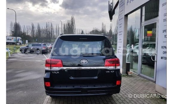 Nunua Imported Toyota Land Cruiser Nyeusi Gari ndani ya Import - Dubai nchini Bujumbura Nunua Imported Toyota Land Cruiser Nyeusi Gari ndani ya Import - Dubai nchini Bujumbura