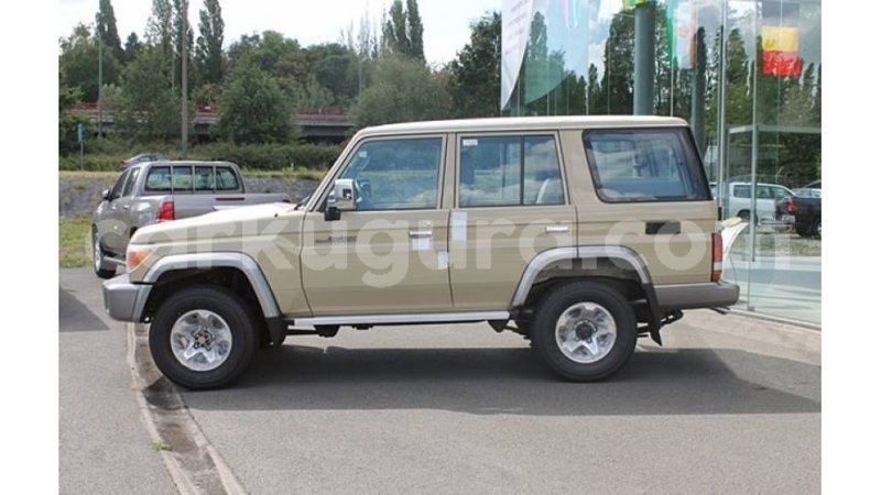 Big with watermark toyota land cruiser bujumbura import dubai 3673