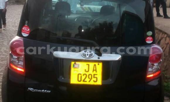 Buy Used Toyota Ractis Black Car in Town hall in Bujumbura Buy Used Toyota Ractis Black Car in Town hall in Bujumbura