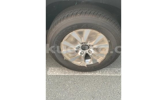 Nunua Imported Toyota Land Cruiser Nyeusi Gari ndani ya Import - Dubai nchini Bujumbura Nunua Imported Toyota Land Cruiser Nyeusi Gari ndani ya Import - Dubai nchini Bujumbura