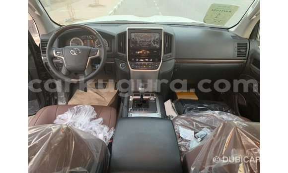 Nunua Imported Toyota Land Cruiser Nyeusi Gari ndani ya Import - Dubai nchini Bujumbura Nunua Imported Toyota Land Cruiser Nyeusi Gari ndani ya Import - Dubai nchini Bujumbura