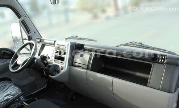 Nunua Imported Mitsubishi i Nyeupe Gari ndani ya Import - Dubai nchini Bujumbura Nunua Imported Mitsubishi i Nyeupe Gari ndani ya Import - Dubai nchini Bujumbura