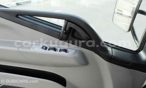 Nunua Imported Mitsubishi i Nyeupe Gari ndani ya Import - Dubai nchini Bujumbura Nunua Imported Mitsubishi i Nyeupe Gari ndani ya Import - Dubai nchini Bujumbura