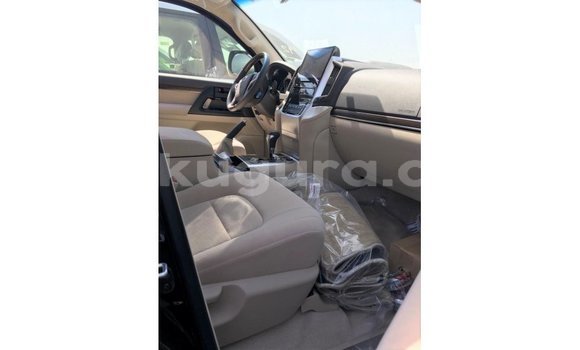 Buy Import Toyota Land Cruiser Black Car in Import - Dubai in Bujumbura Buy Import Toyota Land Cruiser Black Car in Import - Dubai in Bujumbura