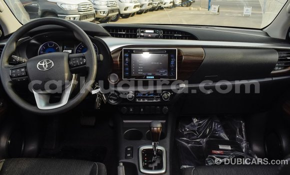 Nunua Imported Toyota Hilux Nyeupe Gari ndani ya Import - Dubai nchini Bujumbura Nunua Imported Toyota Hilux Nyeupe Gari ndani ya Import - Dubai nchini Bujumbura