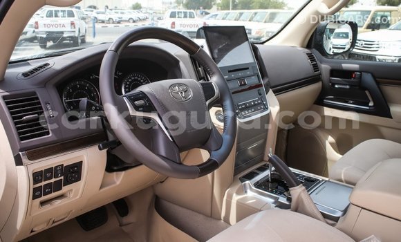 Buy Import Toyota Land Cruiser Black Car in Import - Dubai in Bujumbura Buy Import Toyota Land Cruiser Black Car in Import - Dubai in Bujumbura