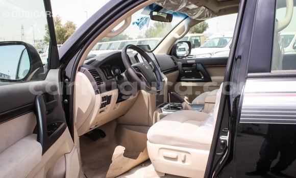 Buy Import Toyota Land Cruiser Black Car in Import - Dubai in Bujumbura Buy Import Toyota Land Cruiser Black Car in Import - Dubai in Bujumbura