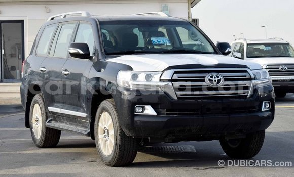 Nunua Imported Toyota Land Cruiser Nyeusi Gari ndani ya Import - Dubai nchini Bujumbura Nunua Imported Toyota Land Cruiser Nyeusi Gari ndani ya Import - Dubai nchini Bujumbura