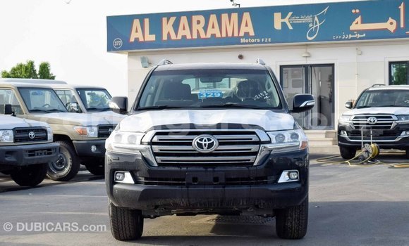 Acheter Import Voiture Toyota Land Cruiser Noir à Import - Dubai, Bujumbura Acheter Import Voiture Toyota Land Cruiser Noir à Import - Dubai, Bujumbura