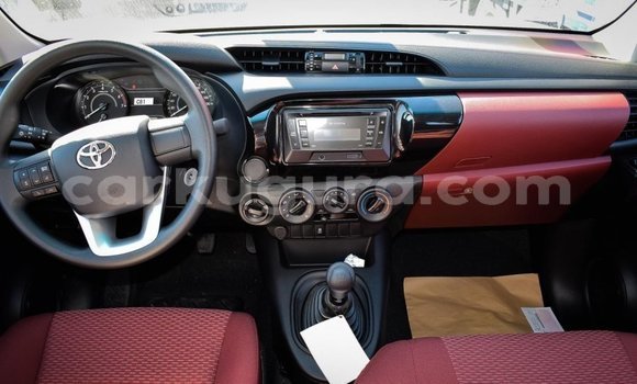 Buy Import Toyota Hilux White Car in Import - Dubai in Bujumbura Buy Import Toyota Hilux White Car in Import - Dubai in Bujumbura