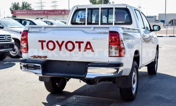 Buy Import Toyota Hilux White Car in Import - Dubai in Bujumbura Buy Import Toyota Hilux White Car in Import - Dubai in Bujumbura