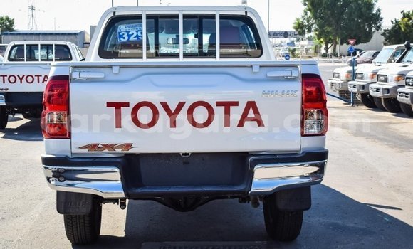 Buy Import Toyota Hilux White Car in Import - Dubai in Bujumbura Buy Import Toyota Hilux White Car in Import - Dubai in Bujumbura